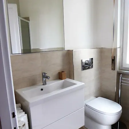 Costa Azzurra By Impero House Apartment Stresa Exterior photo