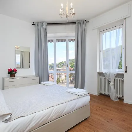 Costa Azzurra By Impero House Apartment Stresa Exterior photo