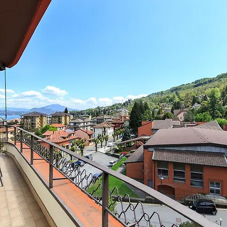 Costa Azzurra By Impero House Apartment Stresa Exterior photo